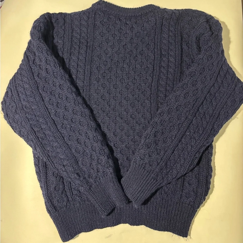 Vintage Ireland Irish wool Club Room navy blue fisherman knit sweater Large - Picture 2 of 5